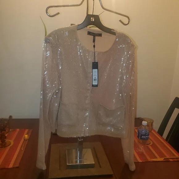 Jacket - Picture 1 of 2